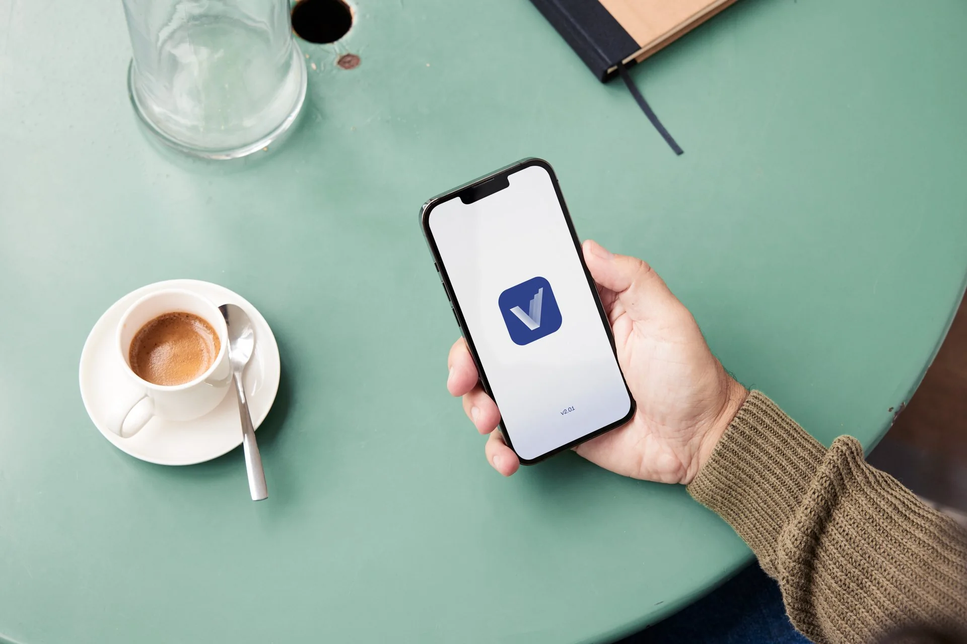 Vetro Capital app opening screen on a phone